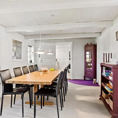 5 Bedroom Beautiful In 別荘 *