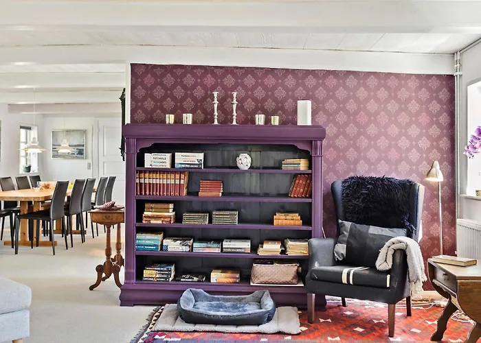 Vakantiehuis 5 Bedroom Beautiful In *
