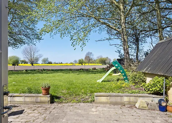 Semesterbostad 5 Bedroom Beautiful In