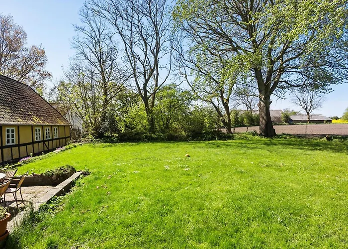 5 Bedroom Beautiful In Vakantiehuis *